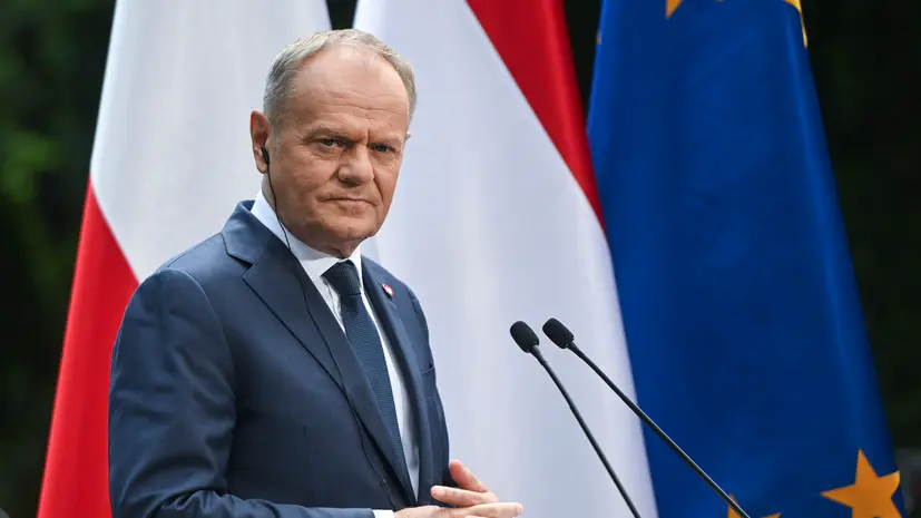 Туск: НАТО может решительно отреагировать на происходящее на Украине